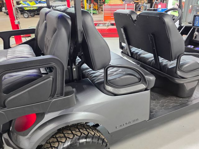 2027 E-Z-GO EXPRESS 6 SUMMIT XTL  - 23057376 - 31
