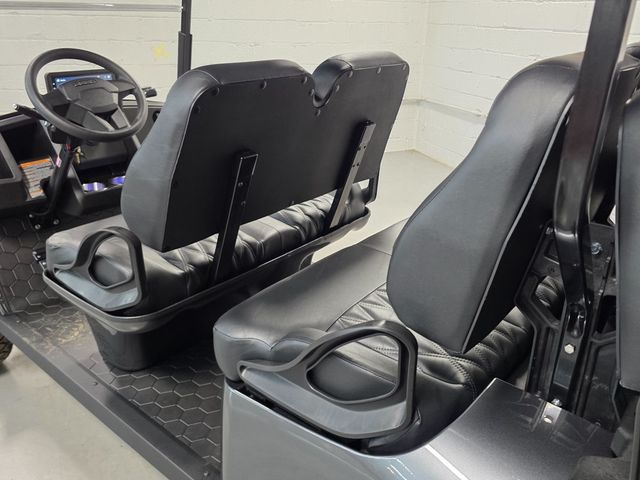 2027 E-Z-GO EXPRESS 6 SUMMIT XTL  - 23057376 - 38