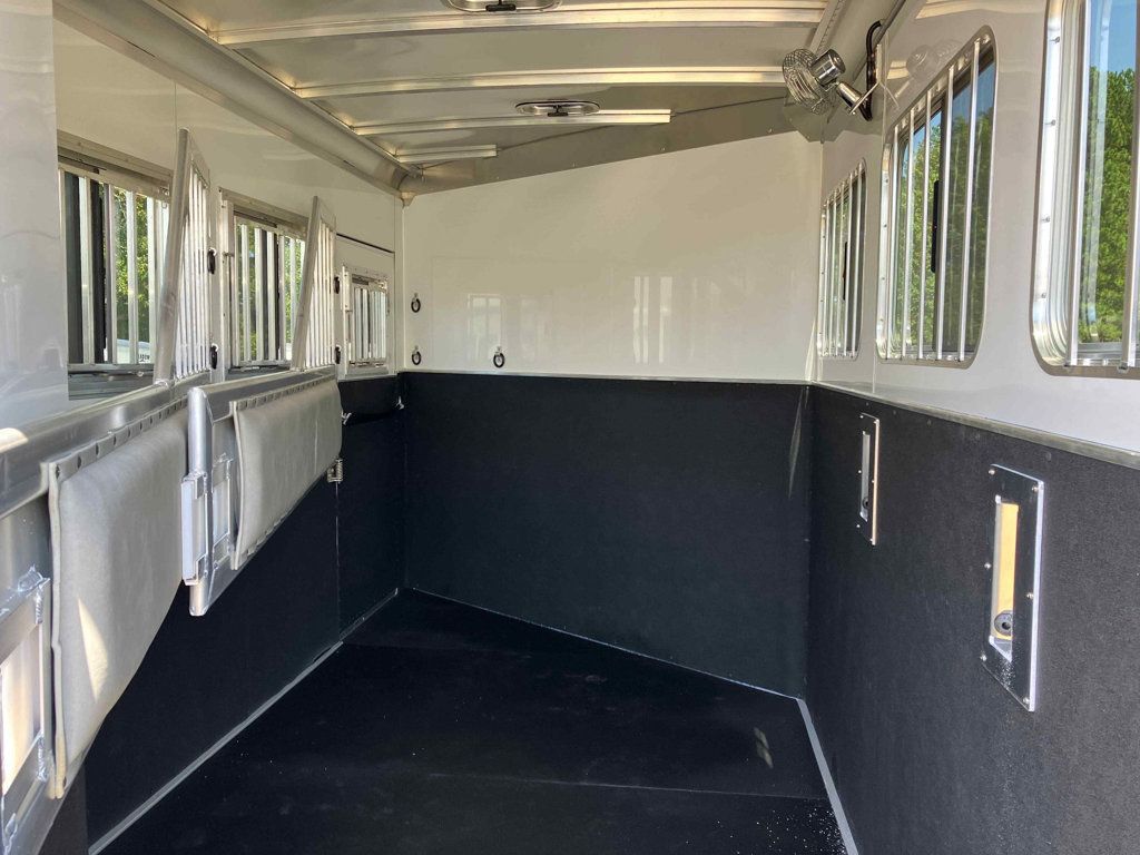2027 Featherlite 3 Horse Slant Load  - 23074438 - 9