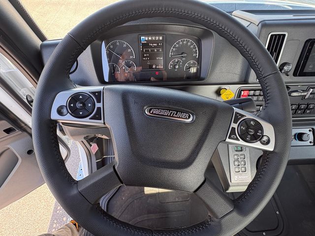 2027 Freightliner 114SD  - 23000902 - 9