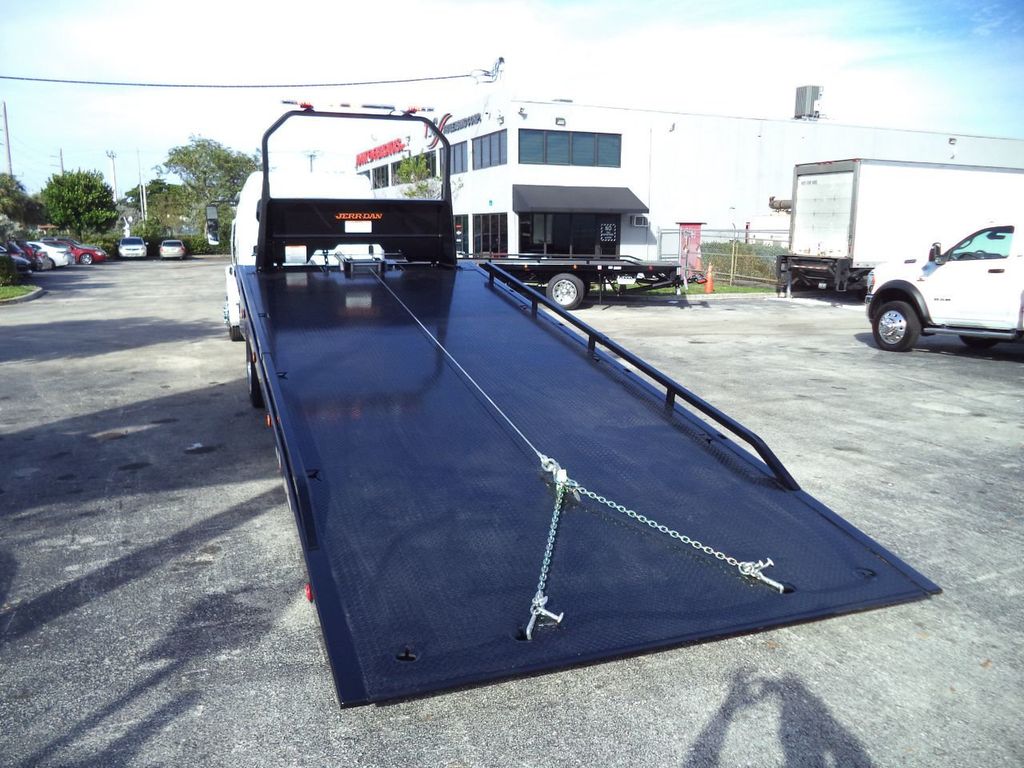 2027 Freightliner Business Class M2 106 22ft Jerrdan Rollback Tow Truck 22srr6t-w-lp - 22232944 - 27