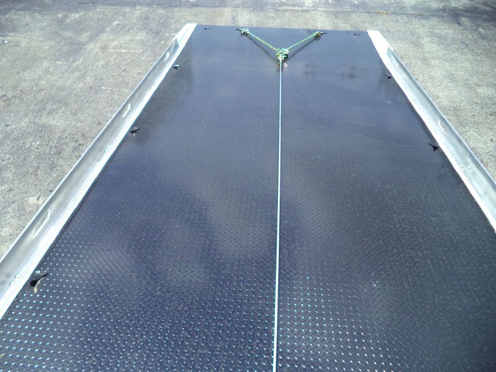 2027 Freightliner Business Class M2 106 w/ 22ft Jerr-Dan Custom StepSide Classic Car Carrier - 22081825 - 32