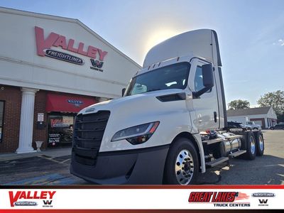 2027 Freightliner Cascadia 126