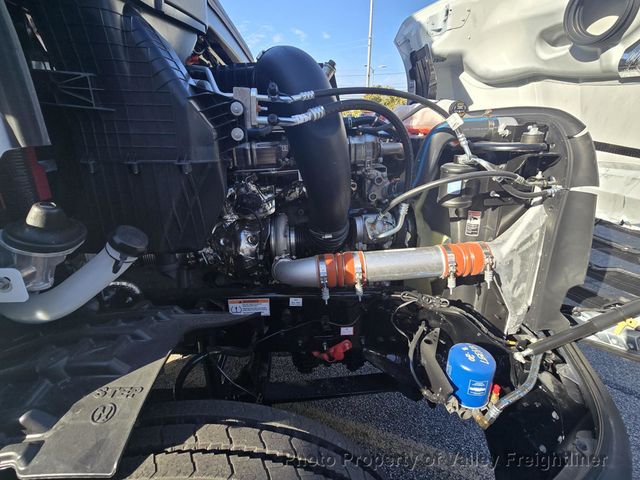 2027 Freightliner Cascadia 126  - 23092855 - 5