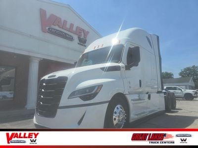 2027 Freightliner Cascadia 126SLP