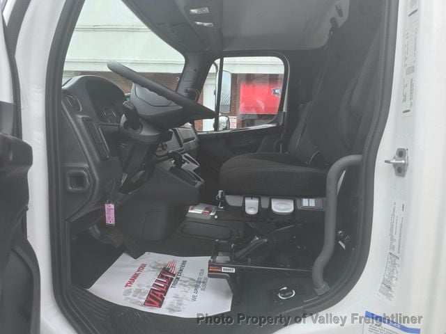 2027 Freightliner M2 106+  - 23014739 - 9