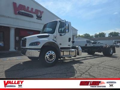 2027 Freightliner M2 106+