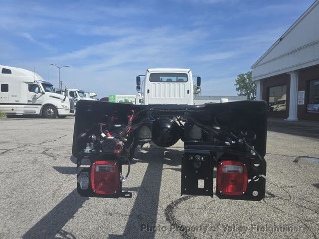 2027 Freightliner M2 106+  - 23074601 - 3