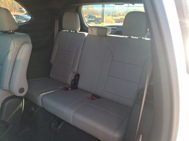 2027 GMC Acadia Elevation - 23089118 - 26