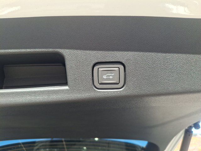 2027 GMC Acadia Elevation - 23089118 - 28