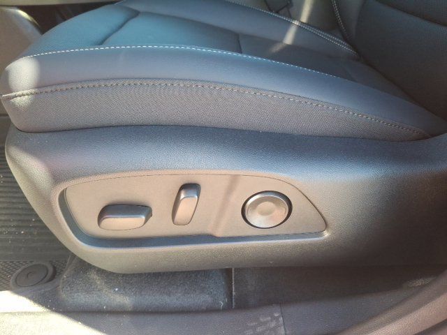2027 GMC Terrain Elevation - 23085790 - 12