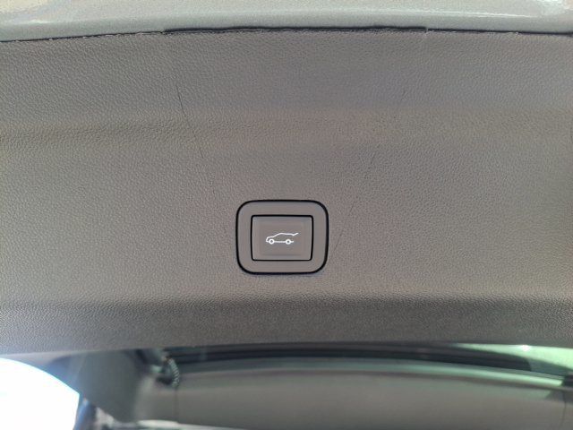 2027 GMC Yukon Denali - 23095485 - 27