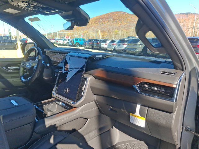 2027 GMC Yukon Denali - 23095485 - 30