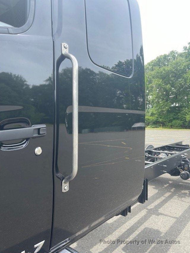 2027 HINO L7 Cab Chassis - 23042930 - 9