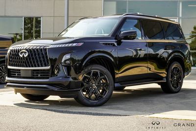 2027 INFINITI QX80 - JN8AZ3DB5V9451164