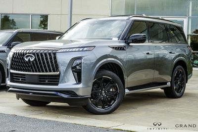 2027 INFINITI QX80