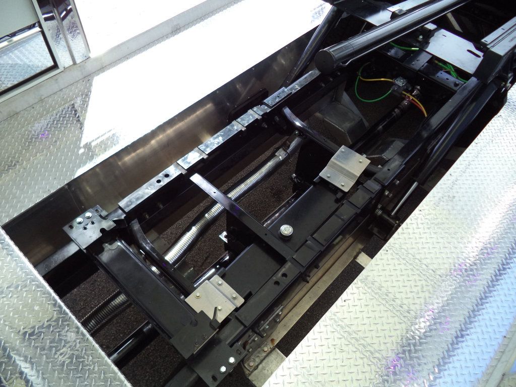 2027 International MV607 Crew Cab w/ JerrDan 22ft Enclosed Clear Sided TowBox Car Carrier - 23008747 - 46