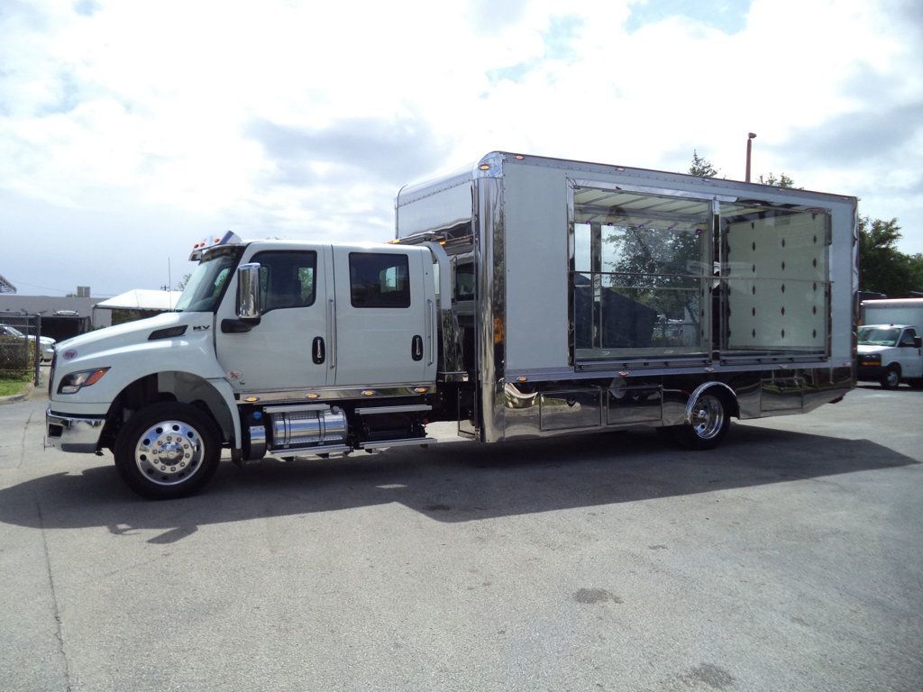 2027 International MV607 Crew Cab w/ JerrDan 22ft Enclosed Clear Sided TowBox Car Carrier - 23008747 - 7