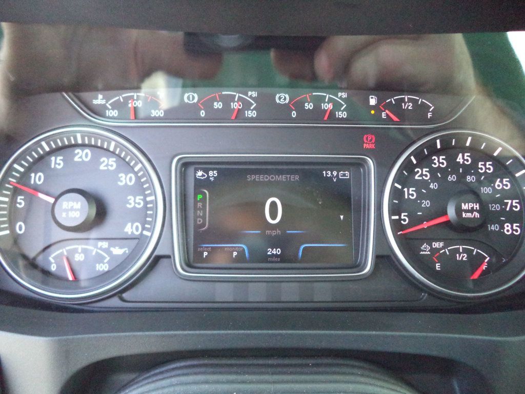 2027 International MV607 Crew Cab w/ JerrDan 22ft Enclosed Clear Sided TowBox Car Carrier - 23008747 - 87