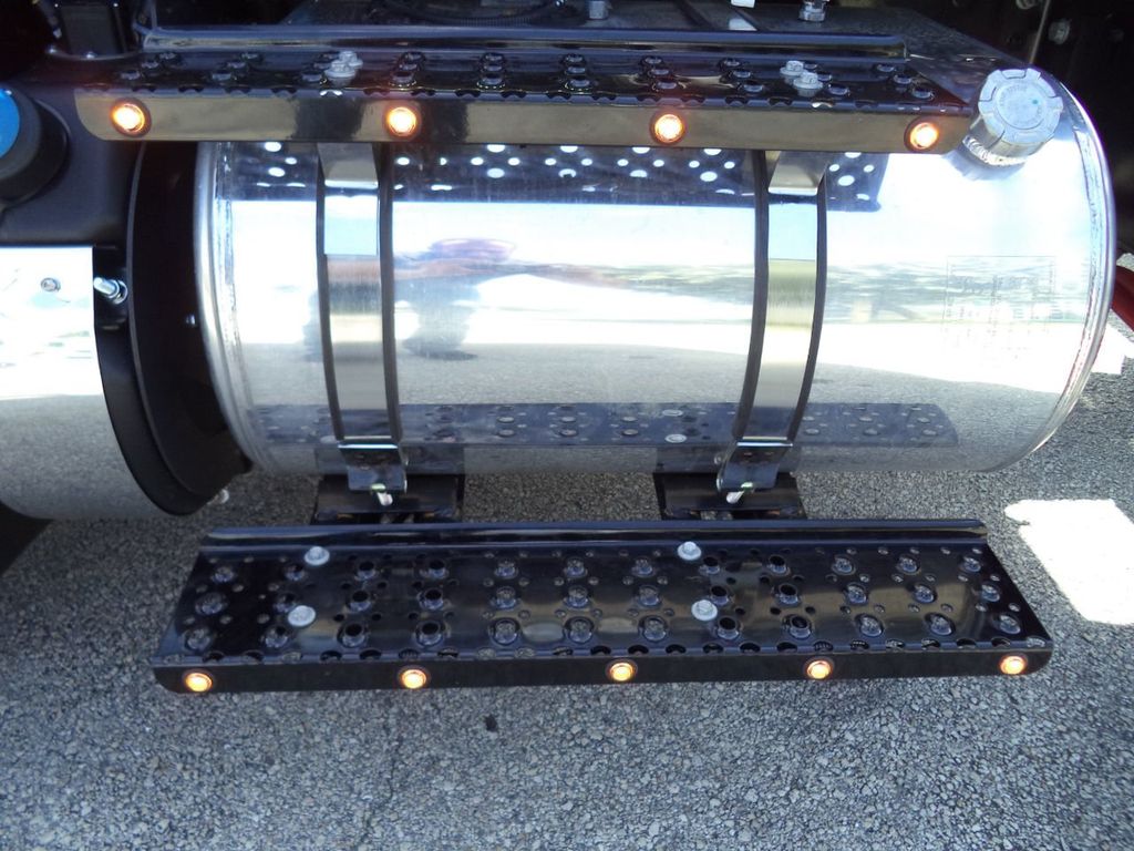 2027 International MV607 Extended Cab 22' Jerrdan Rollback Tow Truck 22srrd6twlp Shark 300hp - 22088529 - 21