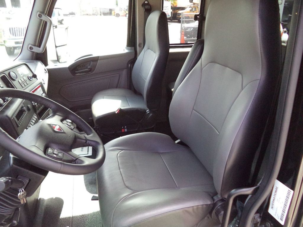 2027 International MV607 Extended Cab 22' Jerrdan Rollback Tow Truck 22srrd6twlp Shark 300hp - 22088529 - 46