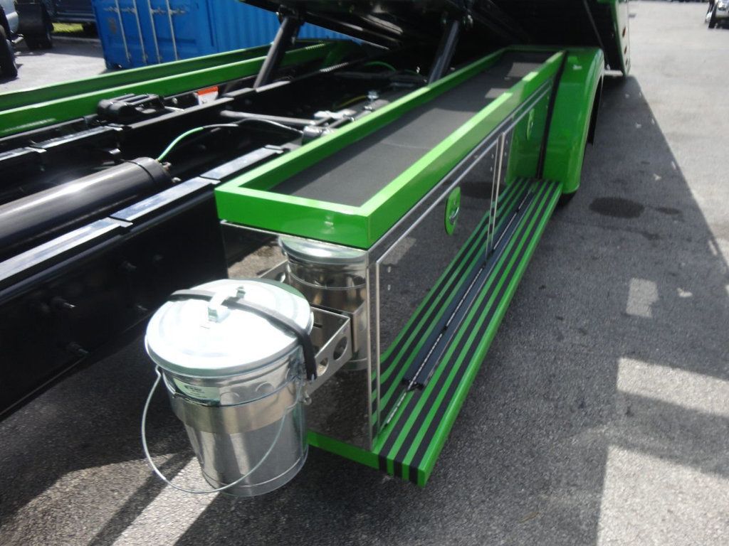 2027 International MV607 Extended Cab w/ 22ft Jerr-Dan Custom StepSide Classic Car Carrier - 21831945 - 17