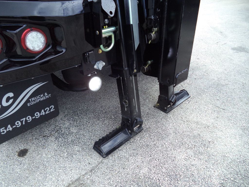 2027 International MV607 Extended Cab w/ JerrDan MPL60 Wrecker 12 Ton Recovery Boom Underlift - 22537521 - 31