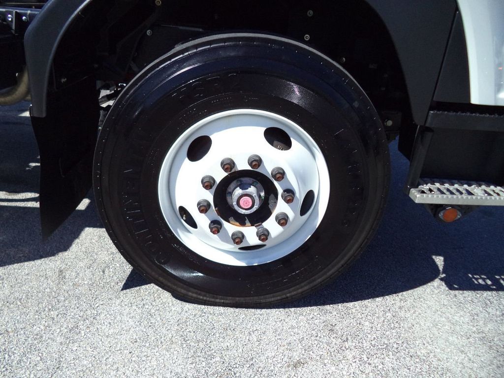 2027 Isuzu FTR 28ft Jerrdan Rollback Tow Truck 8.5 ton - 22159067 - 16