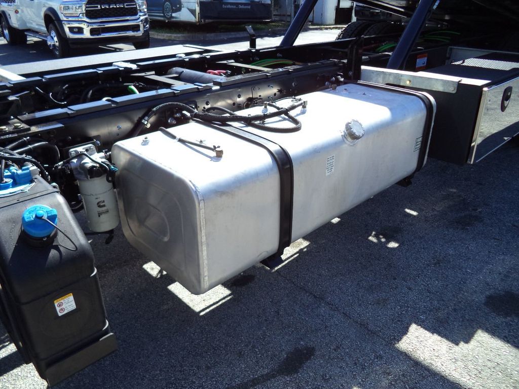 2027 Isuzu FTR 28ft Jerrdan Rollback Tow Truck 8.5 ton - 22159067 - 20