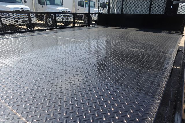 2027 Isuzu NPR (19ft Landscape w/ Ramps) - 23035835 - 20