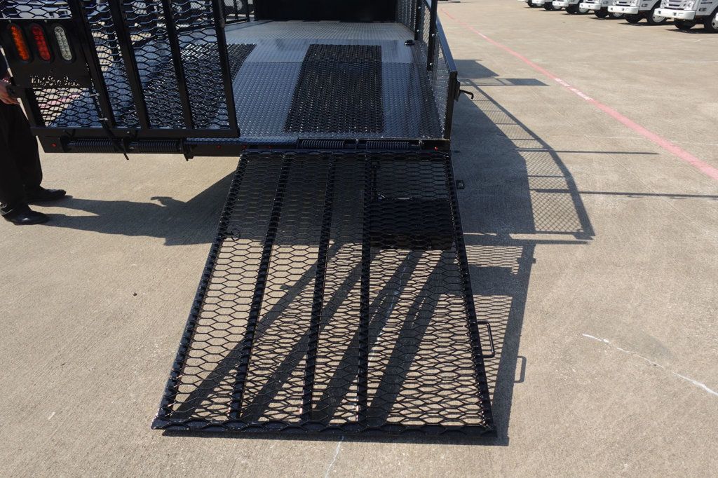 2027 Isuzu NPR (19ft Landscape w/ Ramps) - 23035835 - 22
