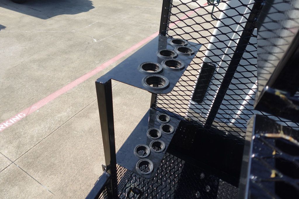 2027 Isuzu NPR (19ft Landscape w/ Ramps) - 23035835 - 28