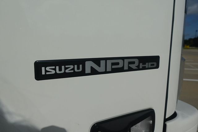 2027 Isuzu NPR HD (16ft Vanscaper w/ Split Ramps) - 23039442 - 10