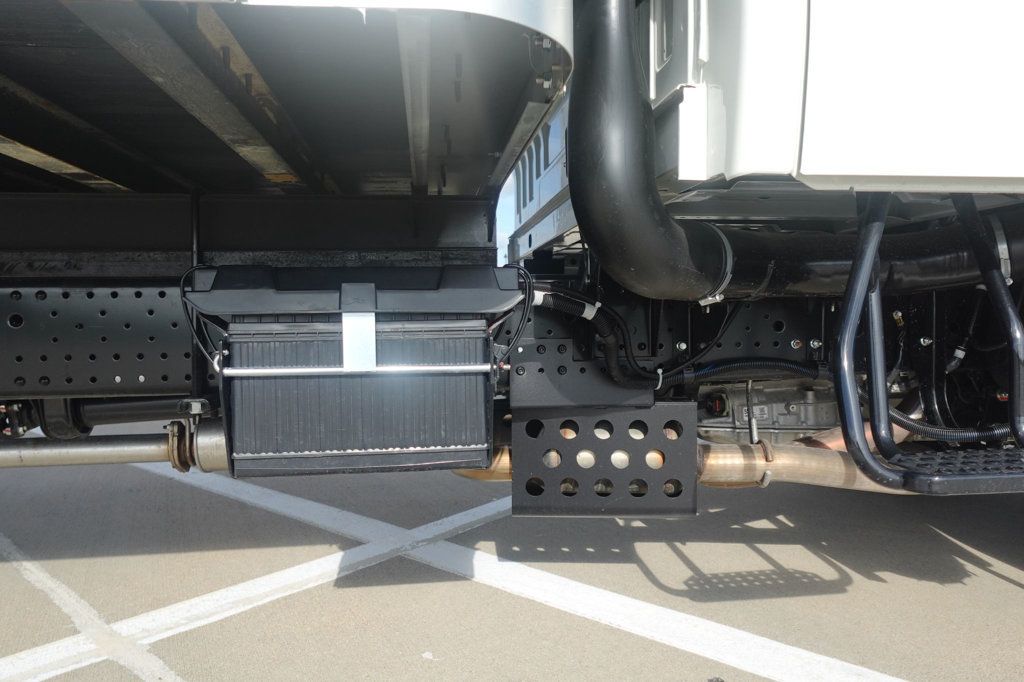 2027 Isuzu NPR HD (16ft Vanscaper w/ Split Ramps) - 23039442 - 12
