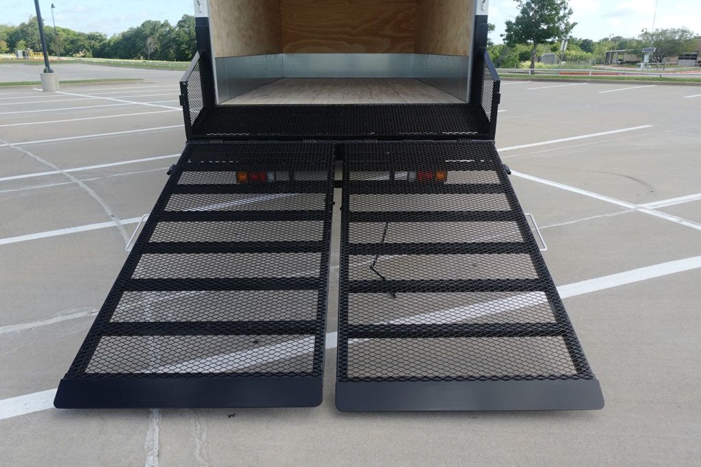 2027 Isuzu NPR HD (16ft Vanscaper w/ Split Ramps) - 23039442 - 22