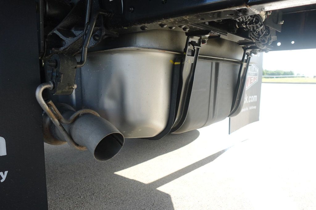 2027 Isuzu NPR HD (16ft Vanscaper w/ Split Ramps) - 23039442 - 30