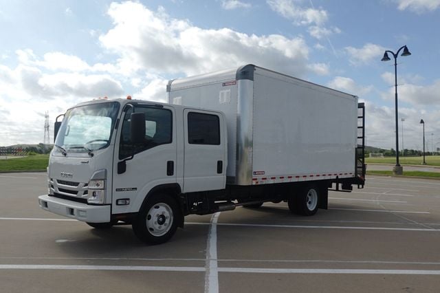2027 Isuzu NPR HD (16ft Vanscaper w/ Split Ramps) - 23039442 - 3