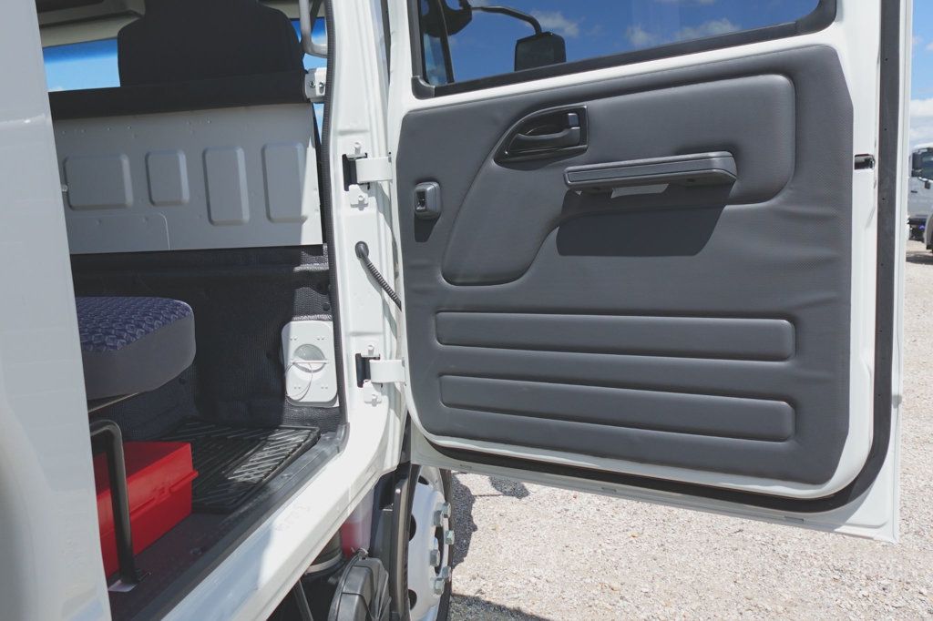 2027 Isuzu NPR HD (16ft Vanscaper w/ Split Ramps) - 23043977 - 21
