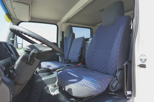2027 Isuzu NPR HD (16ft Vanscaper w/ Split Ramps) - 23057501 - 28