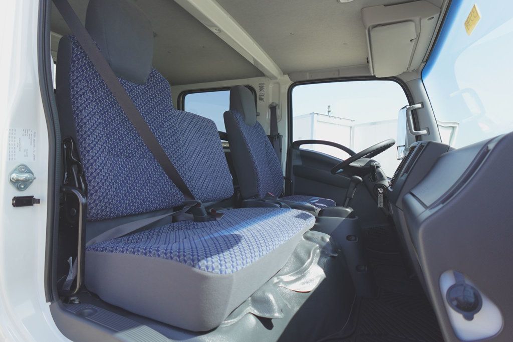 2027 Isuzu NPR HD (16ft Vanscaper w/ Split Ramps) - 23057501 - 33