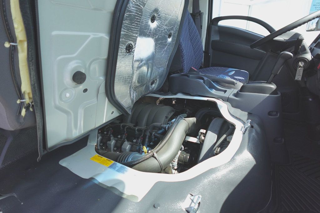 2027 Isuzu NPR HD (16ft Vanscaper w/ Split Ramps) - 23057501 - 34