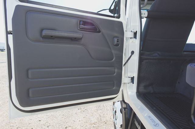 2027 Isuzu NPR HD (16ft Vanscaper w/ Split Ramps) - 23057509 - 20