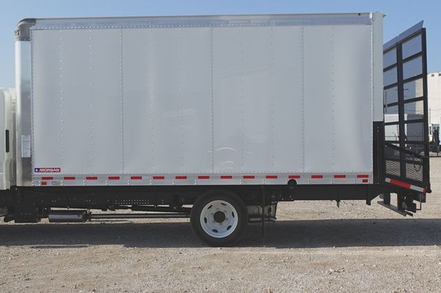 2027 Isuzu NPR HD (16ft Vanscaper w/ Split Ramps) - 23057509 - 5