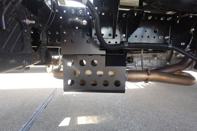 2027 Isuzu NPR HD (18ft Landscape Truck) - 23051052 - 29