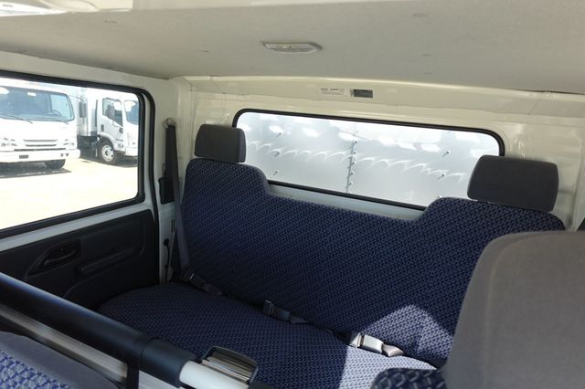 2027 Isuzu NPR HD (18ft Landscape Truck) - 23051052 - 33