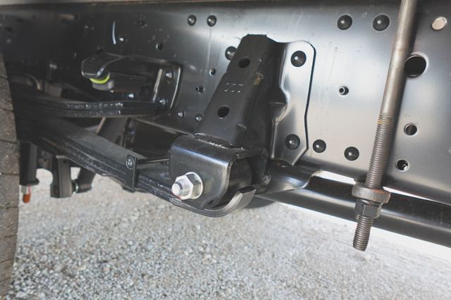 2027 Isuzu NPR HD (19ft Landscape Truck with Split Ramps) - 23031124 - 20