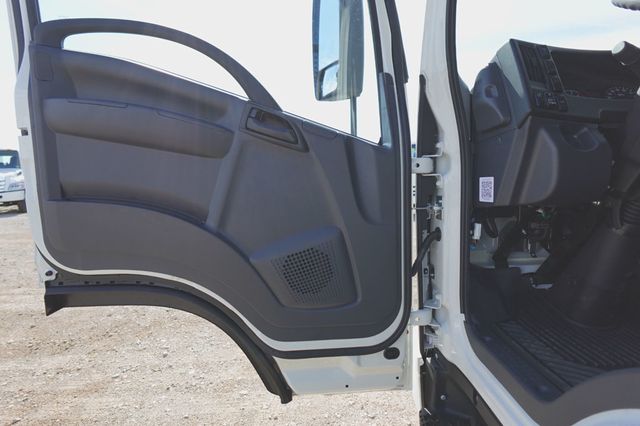 2027 Isuzu NPR HD (19ft Landscape Truck with Split Ramps) - 23031124 - 22
