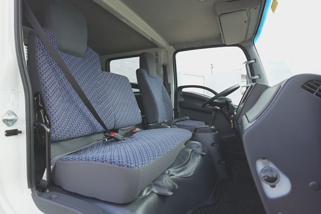 2027 Isuzu NPR HD (19ft Landscape Truck with Split Ramps) - 23031130 - 36