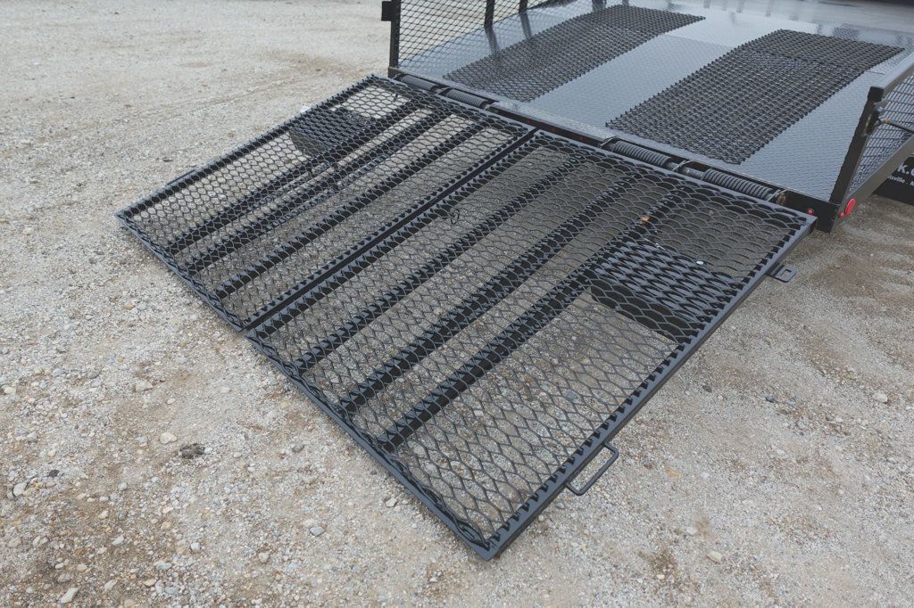 2027 Isuzu NPR HD (19ft Landscape Truck w/ Ramps) - 23023129 - 12