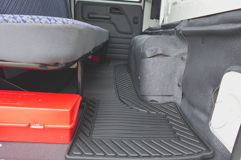 2027 Isuzu NPR HD (19ft Landscape Truck w/ Ramps) - 23023129 - 25